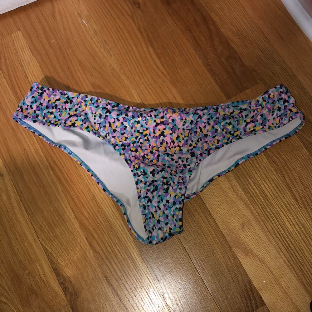 Victoria’s Secret Bathing Suit Bottoms